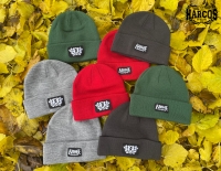 KS06 - K&ouml;t&ouml;tt sapka-Rov&aacute;s h&iacute;mz&eacute;ssel (akril)